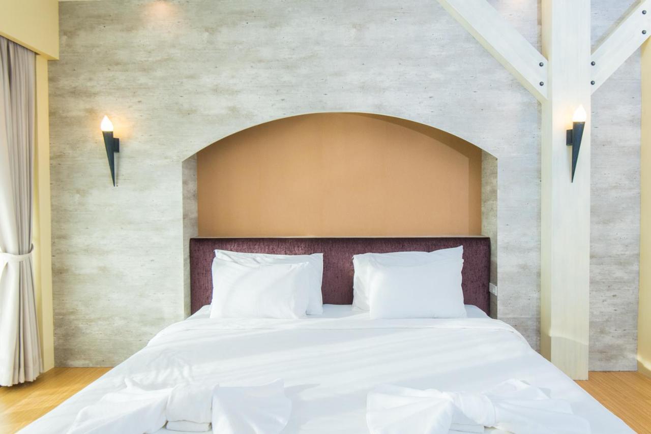 Baan Talay See Cream Resort Samut Songkhram Екстериор снимка