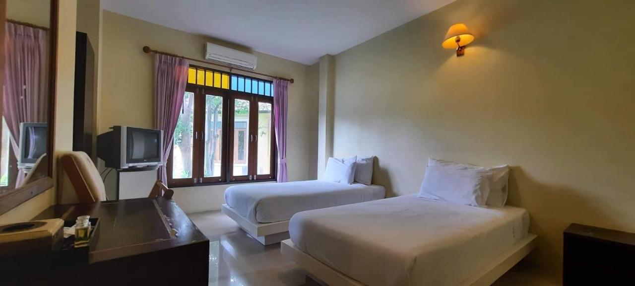 Baan Talay See Cream Resort Samut Songkhram Екстериор снимка