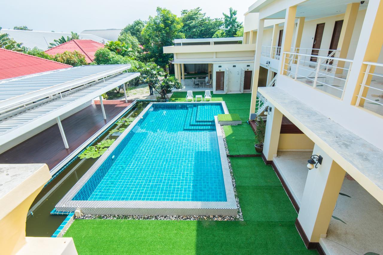 Baan Talay See Cream Resort Samut Songkhram Екстериор снимка