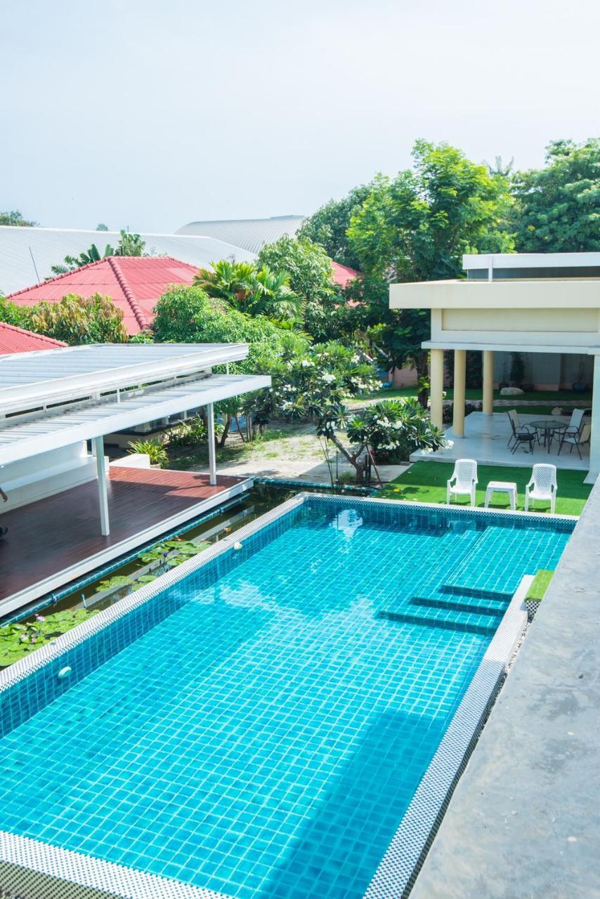 Baan Talay See Cream Resort Samut Songkhram Екстериор снимка